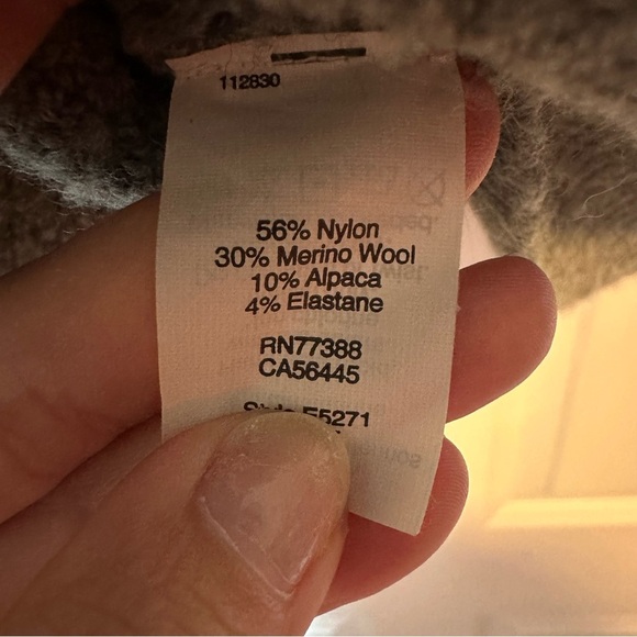 Madewell mockneck sweater tunic. - Picture 4 of 6